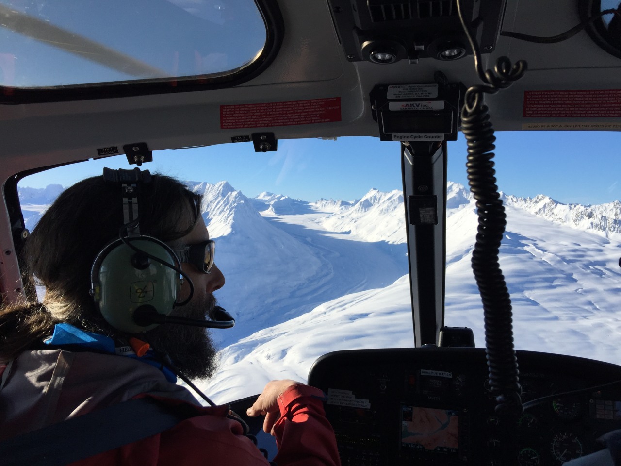 164271-desertedglacier.jpg
