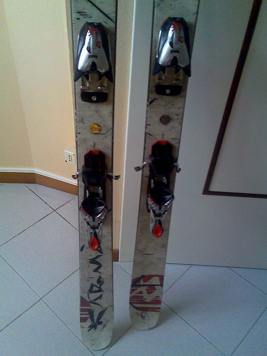 1785-volkl-karma-attacchi-marker.jpg
