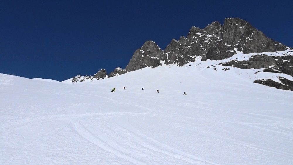 214855-002476.jpg