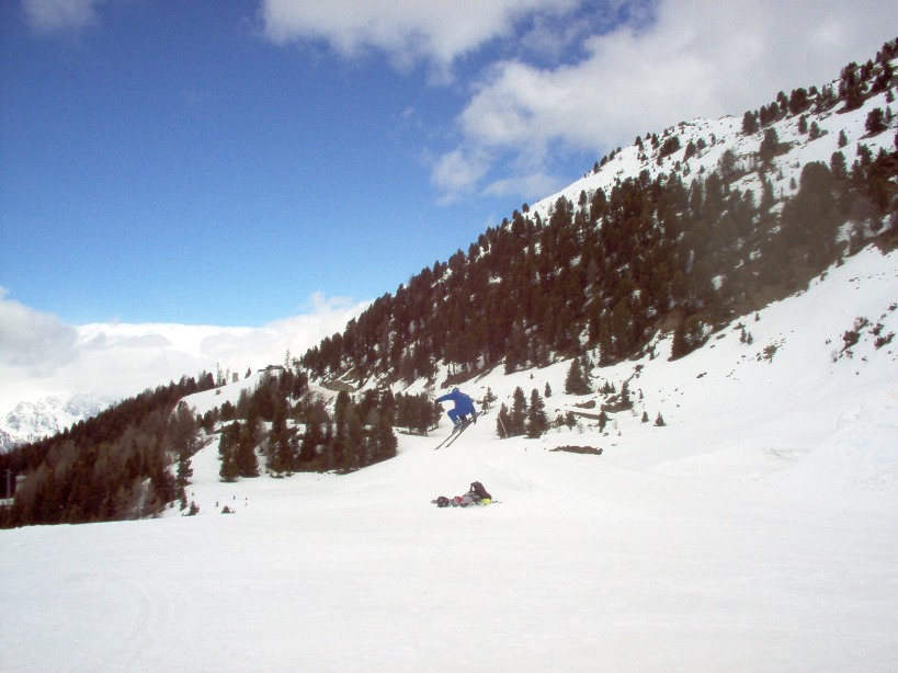 2214-im000847.jpg