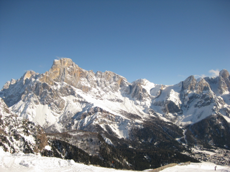 31817-fassani-sotto-le-feste1.jpg