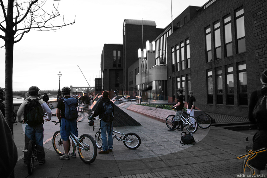 35847-freestyle-bici-londra.jpg