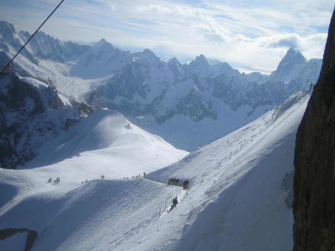 39846-003-aguille-du-midi-la-serpentina.jpg