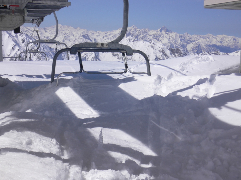 40148-neve-al-colle-1.jpg
