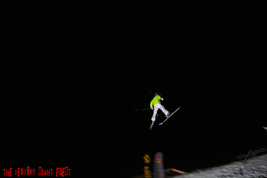50260-destroy-night-event-foto.jpg