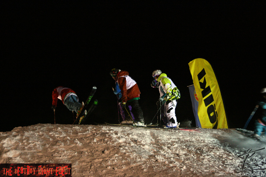 50268-riders.jpg