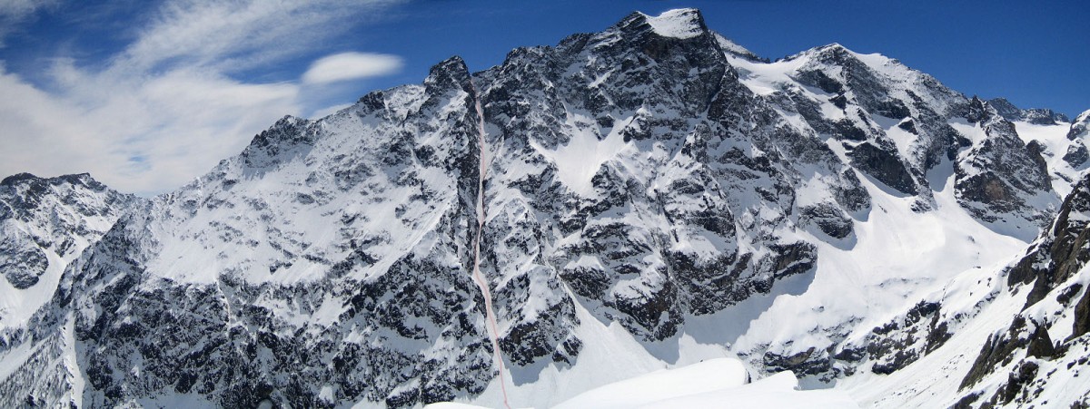 54006-couloir-pelas-verney-1200-x-451.jpg