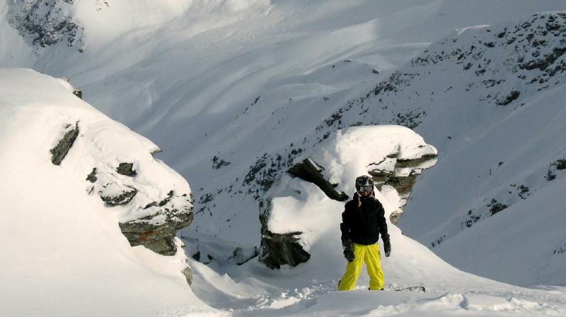 59650-006pila.jpg