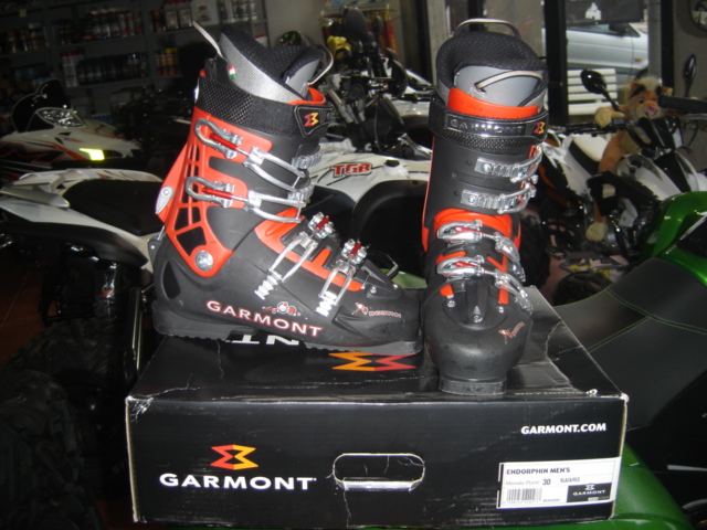 62322-garmont2.jpg