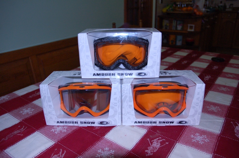 71091-oakley4.jpg