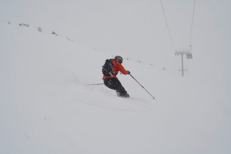 73371-02-02-2012012.jpg