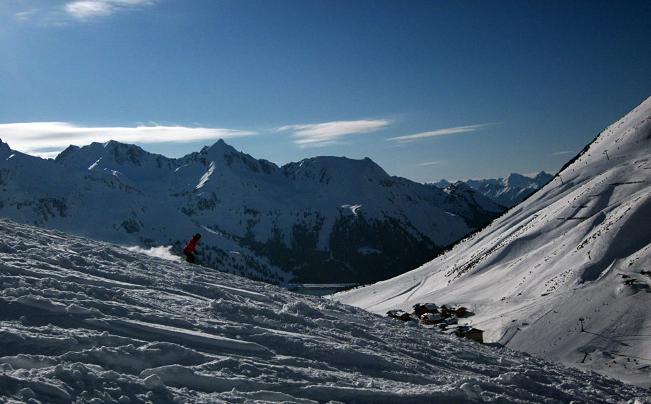 75697-fuoripista-kuhtai-ragazza.jpg