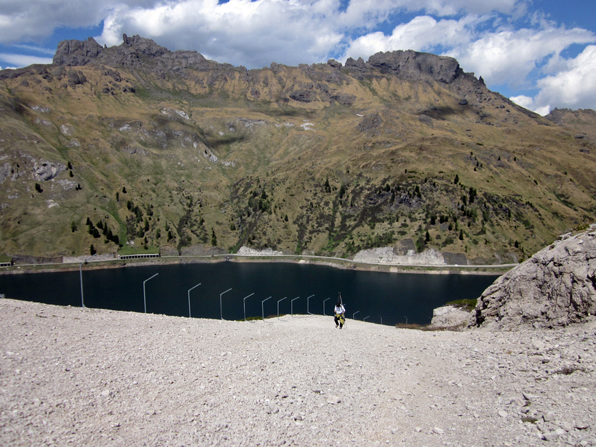 78399-salita-pista-ghiaia.jpg