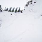 sul ripido, tra i paravalanghe (dopo che altri due erano passati)