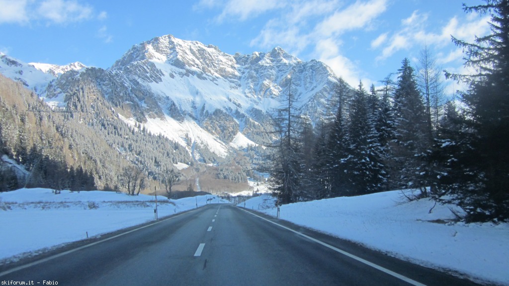 100257-prima-del-passo-maloja-val-bregaglia-img8519.jpg