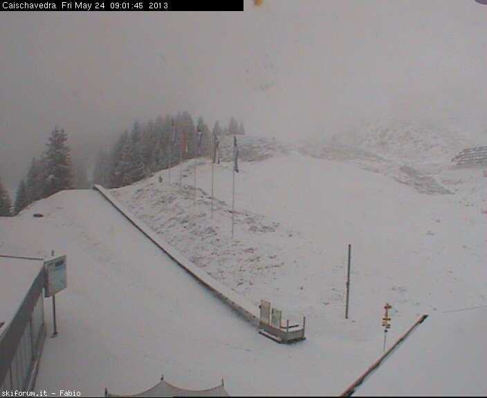 101825-25-maggio-24-webcam-nevicate-cam50.jpg