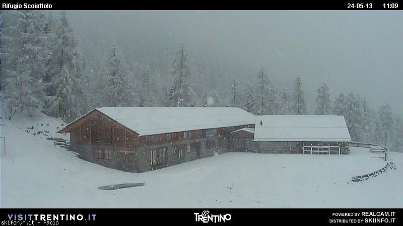 101851-webcam-24-maggio-2013-3-1.jpg