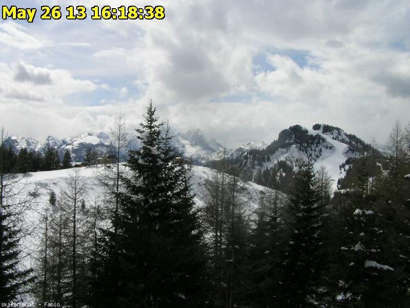 102040-webcam-neve-26-maggio-2013-arp002.jpg