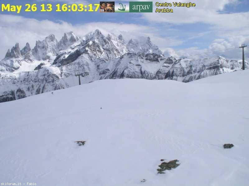 102041-webcam-neve-26-maggio-2013-arp006.jpg