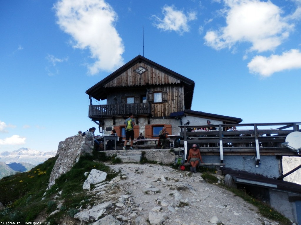 104744-ferrata-nuvolau03-p8010052.jpg