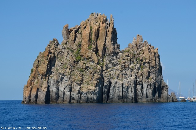 105943-panarea-e-basiluzzo-dsc0642807.jpg