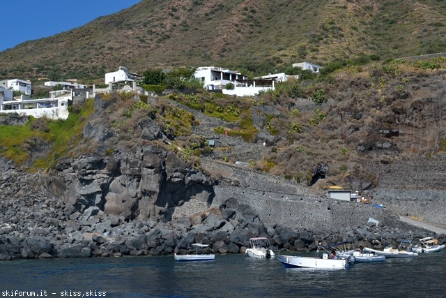 105963-stromboli-dsc0667812.jpg
