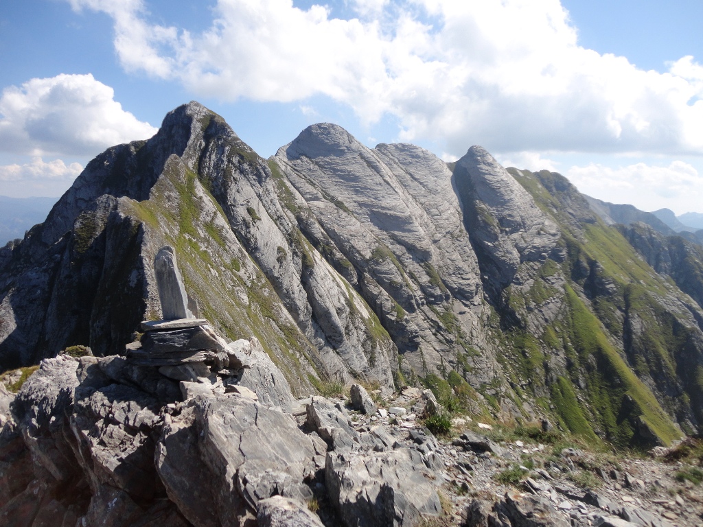 106413-apuane-dsc07121.jpg