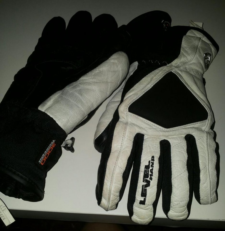 111447-glove-1.jpg