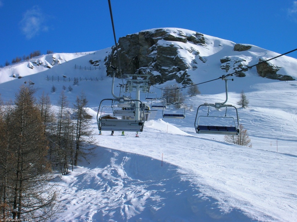 112621-16-ski-lodge-la-sellette-11-copia.jpg
