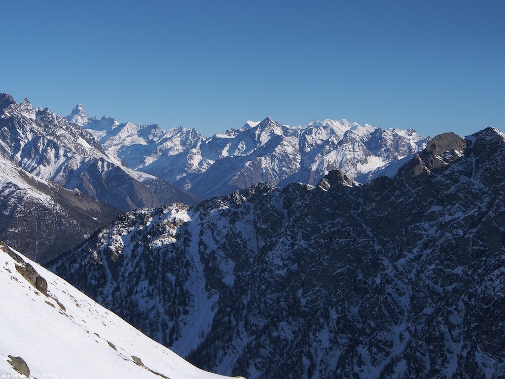 112998-mont-flassin-pc083556.jpg