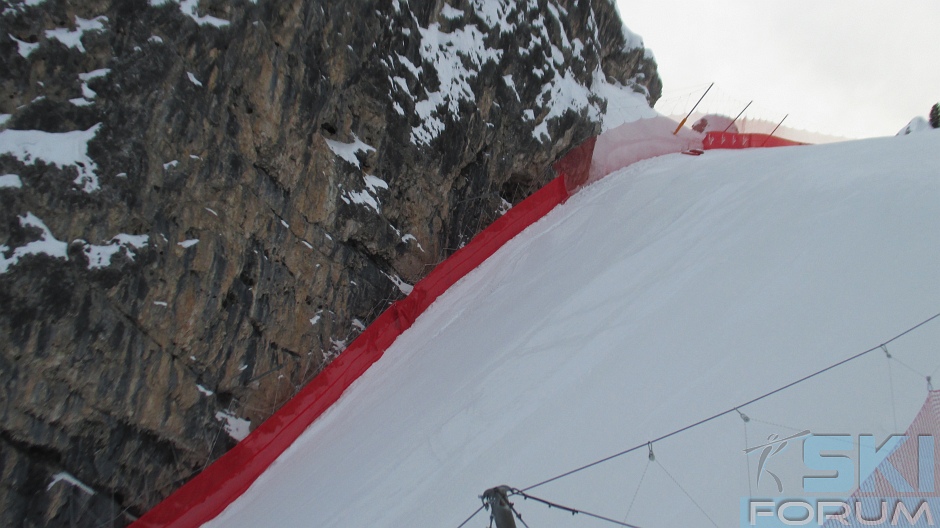 115943-pista-olimpia-tofane-preparazione-gara-pista-tofane-012.jpg
