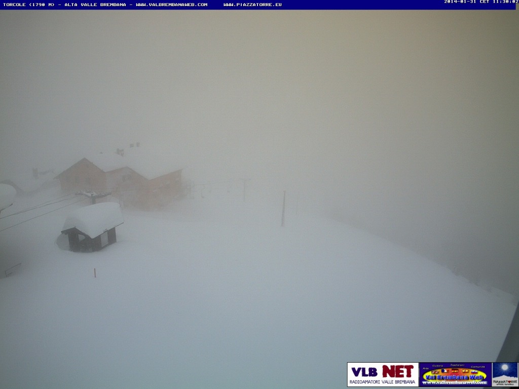 117702-nevicate-31-gennaio-2014-b-orobie03.jpg