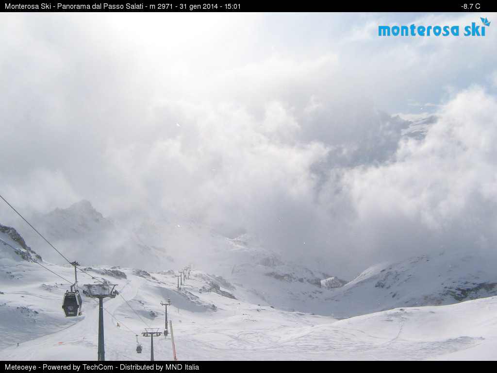 117709-nevicate-31-gennaio-2014-b-salatigressoney01.jpg