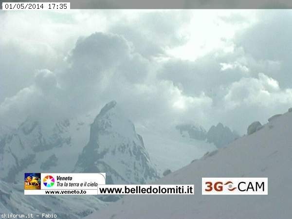 125041-webcam-1-maggio-2014-averau2.jpg