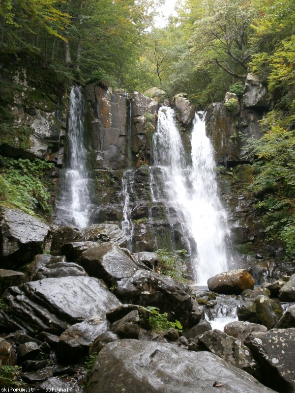 129977-cascate-del-dardagna-p9142418.jpg