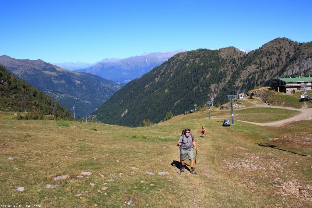 131174-2014-09-27-anello-passo-s.-marco-salmurano-laghi-ponteranica-139-1280x768.jpg