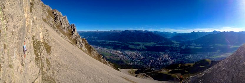 131650-nordkette-1-2014-10-19-at-20-59-42.jpg