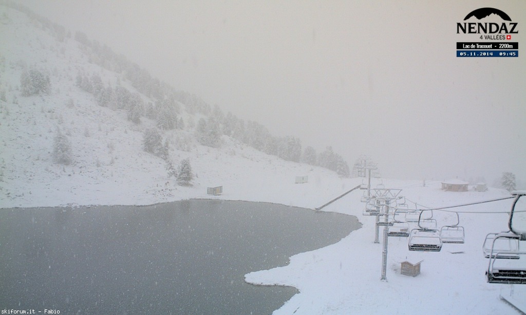 132542-webcam-neve-5-nov-2014-lac.jpg