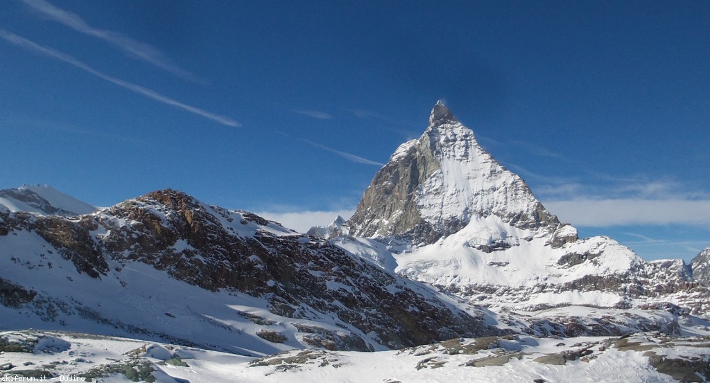 132990-cervinia-venerdi-7-20141107115925.jpg