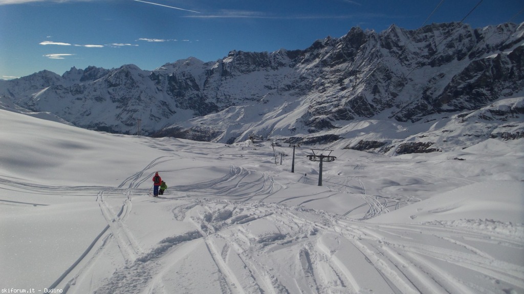 132998-cervinia-venerdi-7-20141107143257.jpg