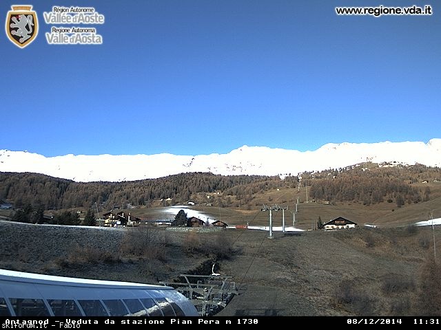 134971-webcam-meteo-e-neve-8-dicembre-2014-antagnod.jpg