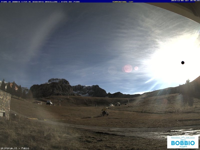 134987-webcam-meteo-e-neve-8-dicembre-2014-campelli1800.jpg