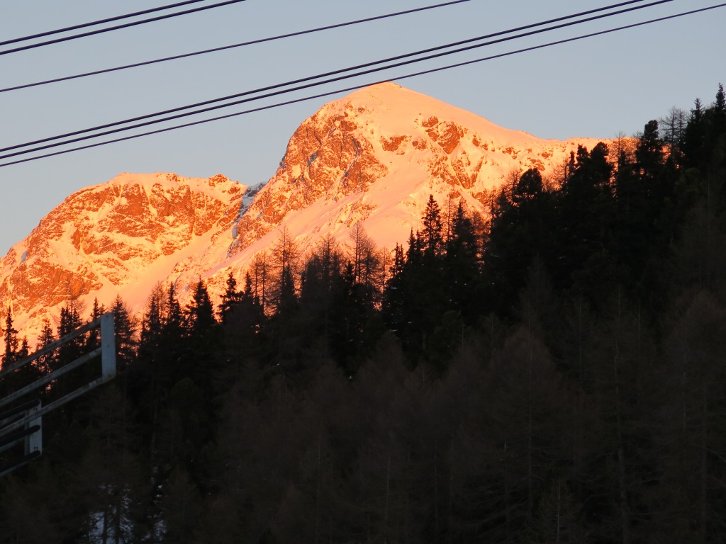 136069-img0048.jpg