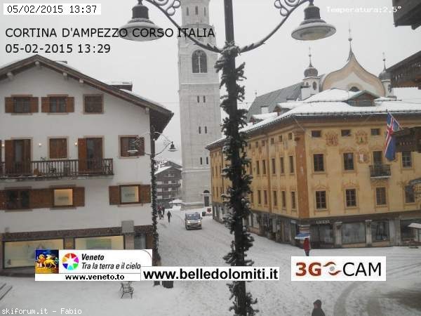 139646-nevicate-febbraio-2015-cortina.jpg