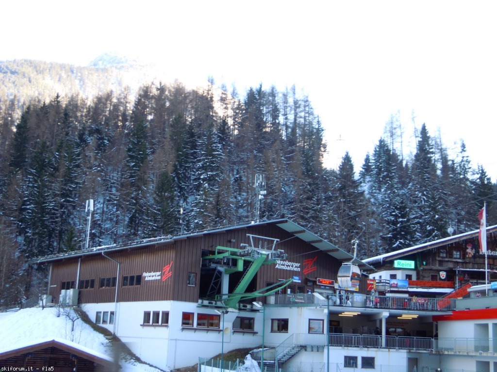 142304-2-mayrhofen-8b.jpg