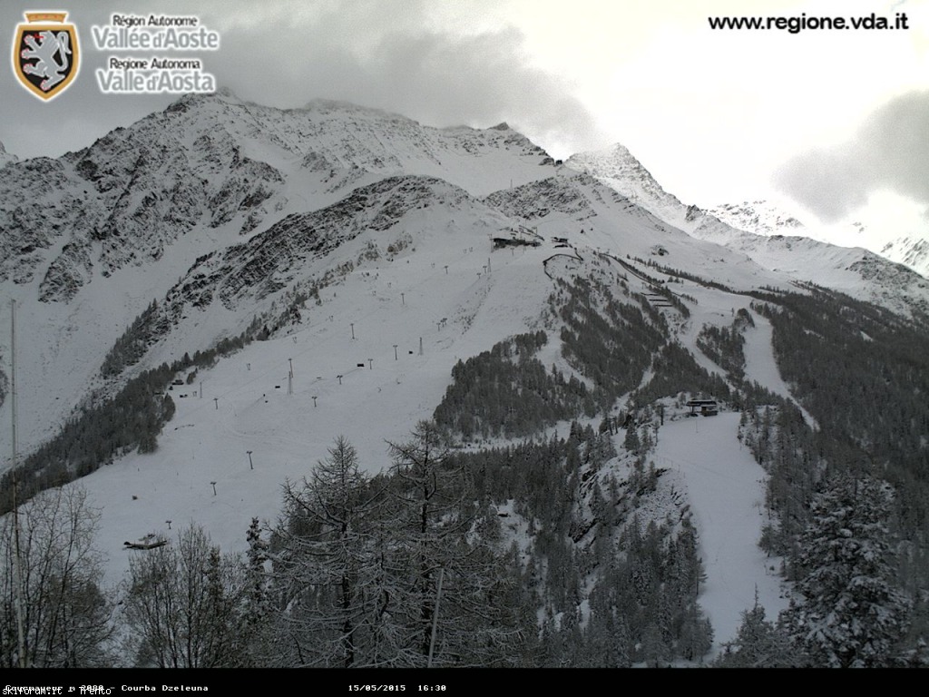 146102-15-maggio-nevicate-courma1.jpg
