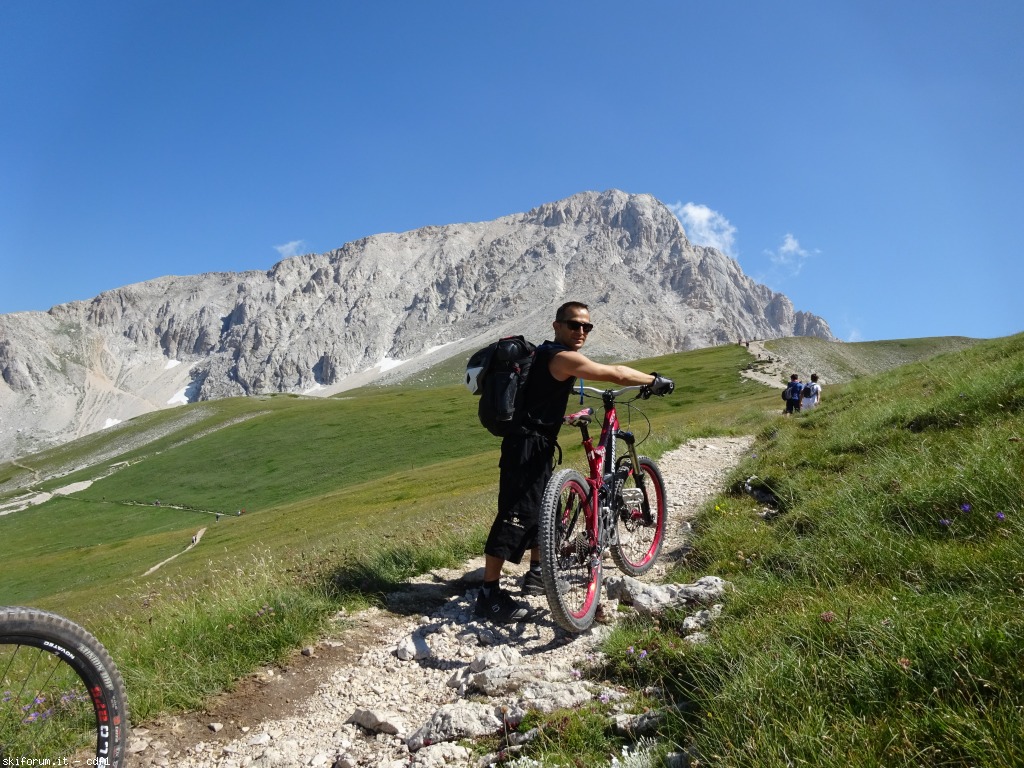 148449-traversata-campo-imperatore-monte-aquila-isola-gs-dsc01219.jpg