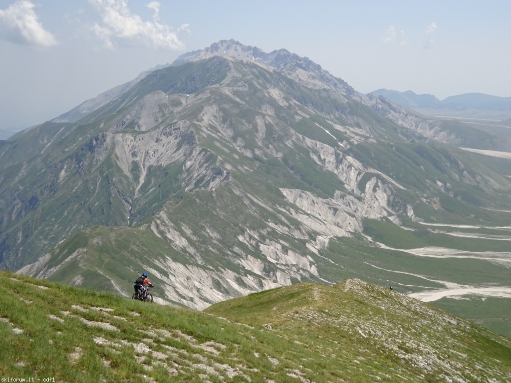 148457-traversata-campo-imperatore-monte-aquila-isola-gs-dsc01245.jpg