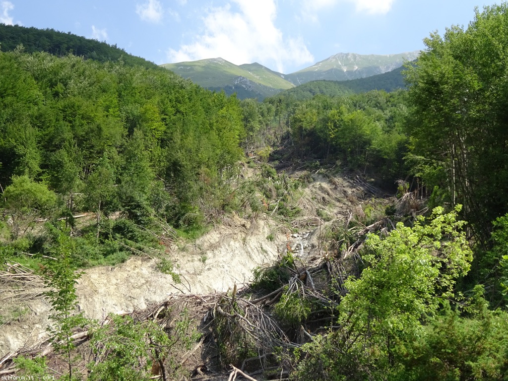 148464-traversata-campo-imperatore-monte-aquila-isola-gs-dsc01275.jpg