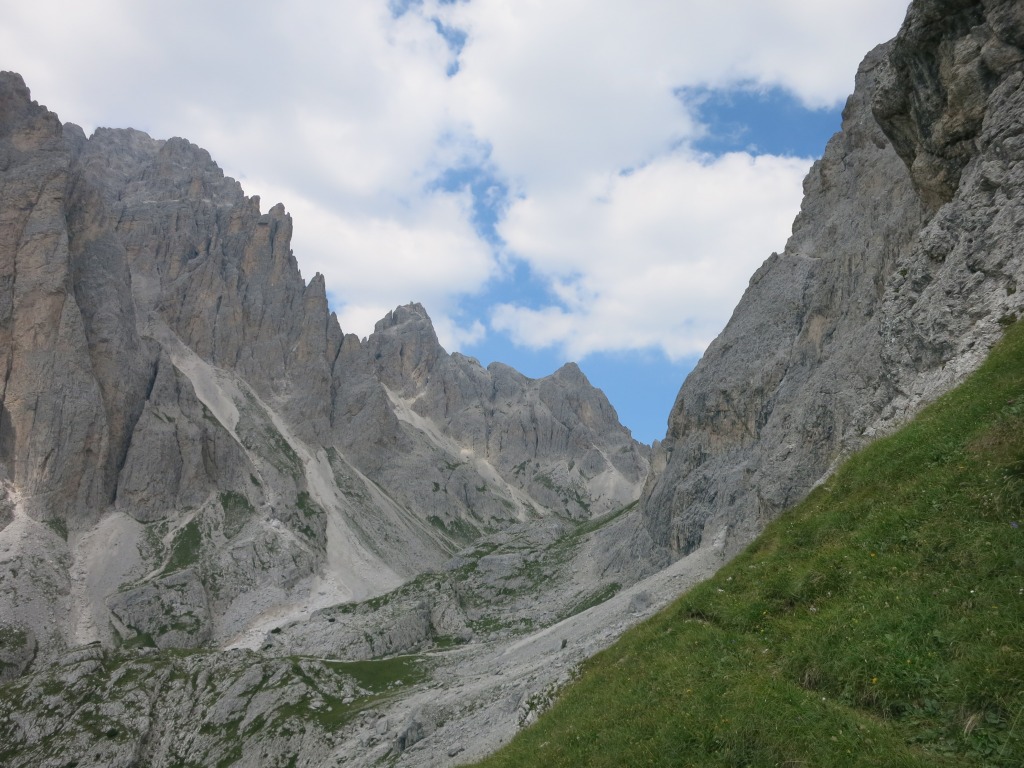 149677-ambata-img5014.jpg
